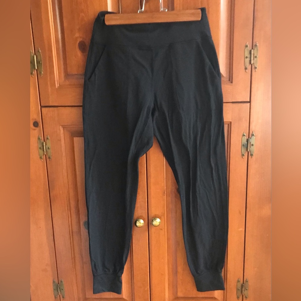 Lulu lemon workout pants